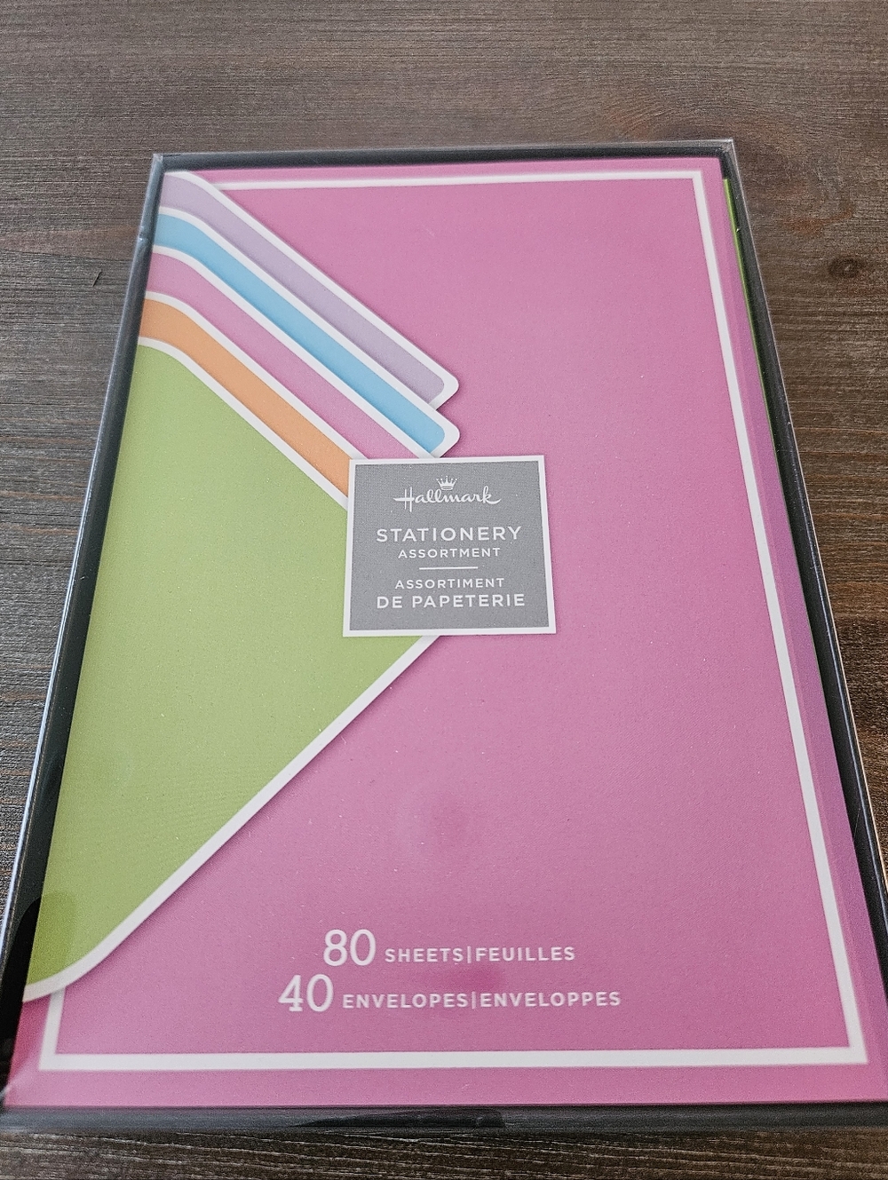 Hallmark Stationery Assortment with Multicolor Envelopes 80 Sheets 40 Envelopes